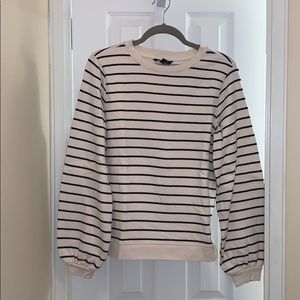 Banana Republic crewneck balloon sleeve sweatshirt